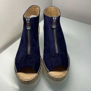 NWOT KANNA EMILY WEDGE SANDAL